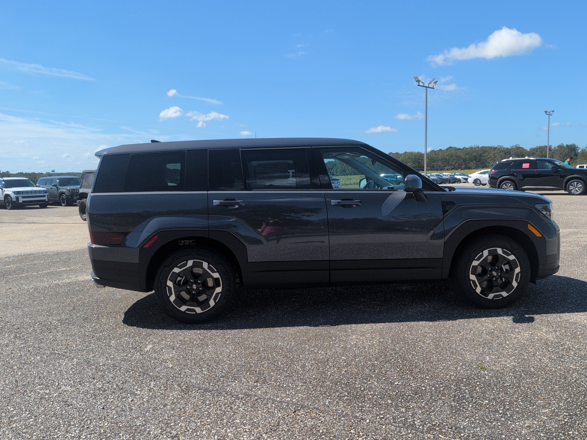 2027 Hyundai Santa Fe SE