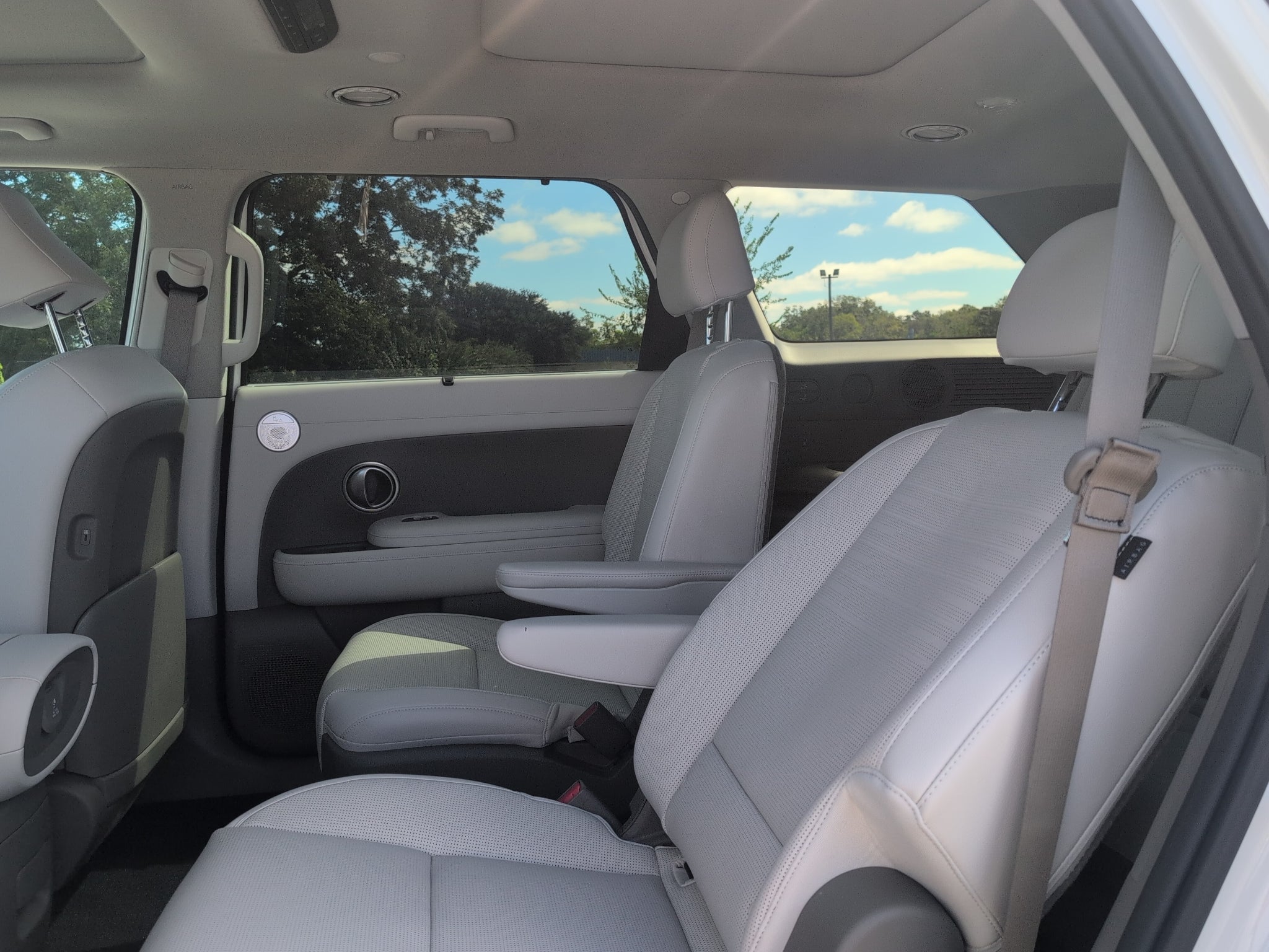 2027 Hyundai Palisade Hybrid Limited 7P