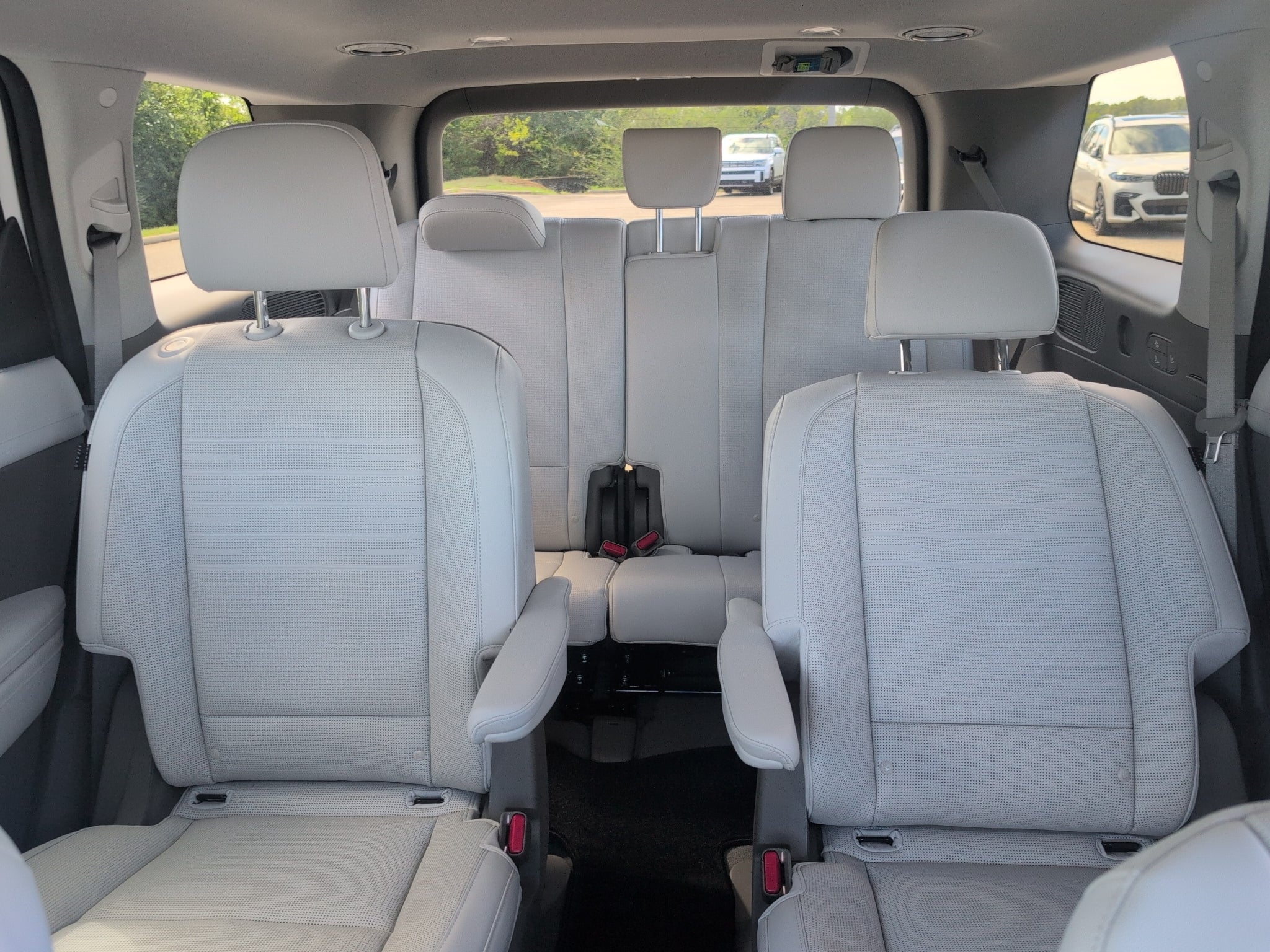 2027 Hyundai Palisade Hybrid Limited 7P