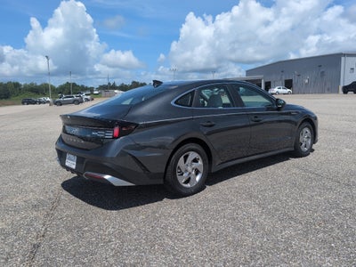 2026 Hyundai Sonata SE