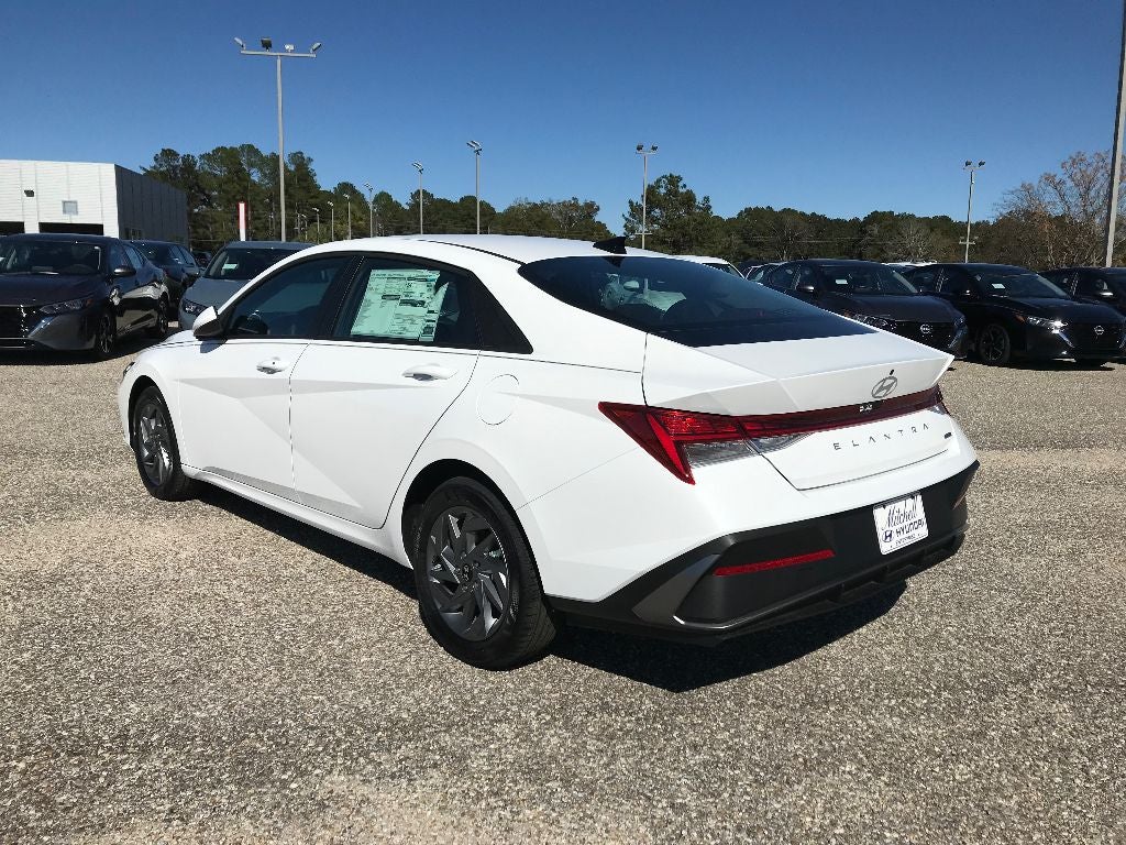 2026 Hyundai Elantra HEV Blue