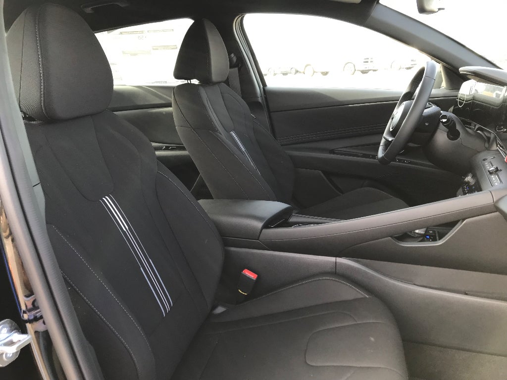 2026 Hyundai Elantra HEV SEL Sport