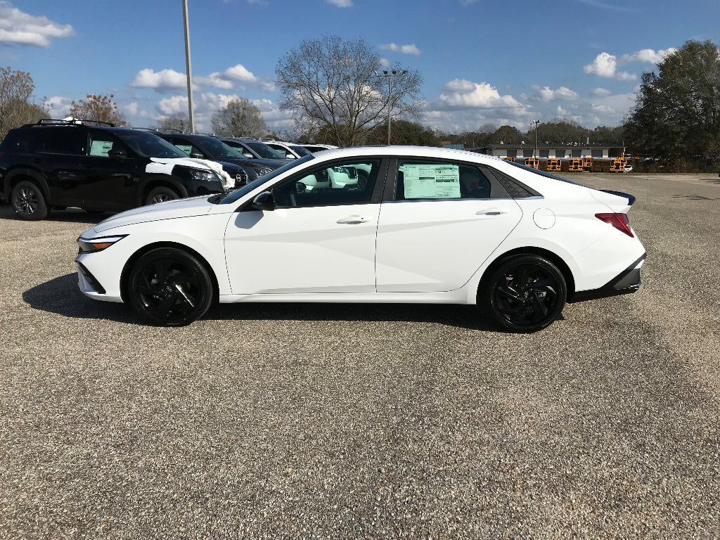 2026 Hyundai Elantra SEL Sport Premium