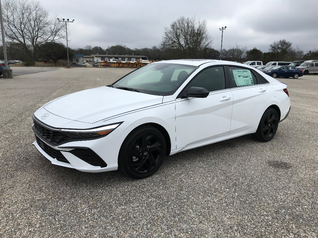 2026 Hyundai Elantra SEL Sport Premium