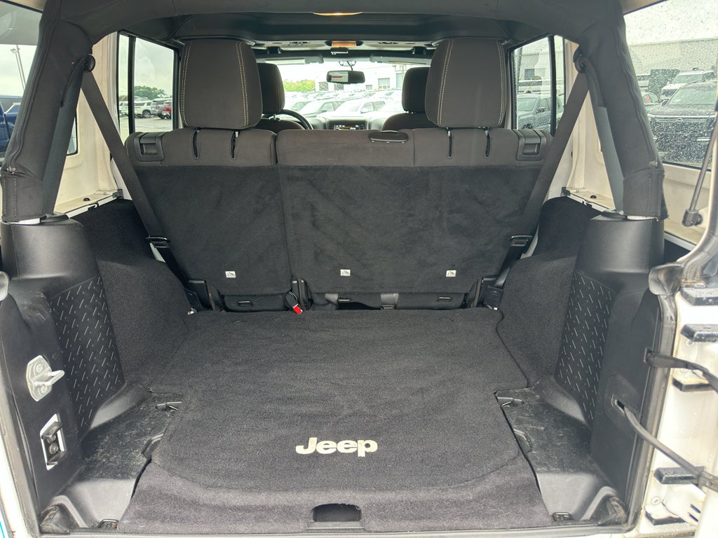 2016 Jeep Wrangler Sahara