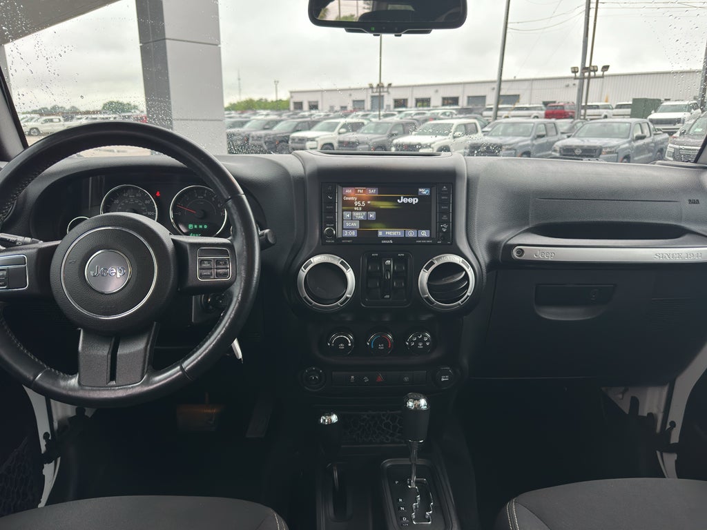 2016 Jeep Wrangler Sahara