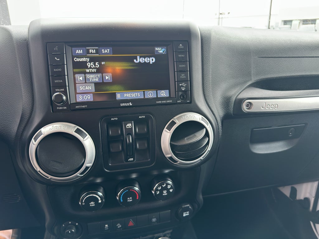 2016 Jeep Wrangler Sahara