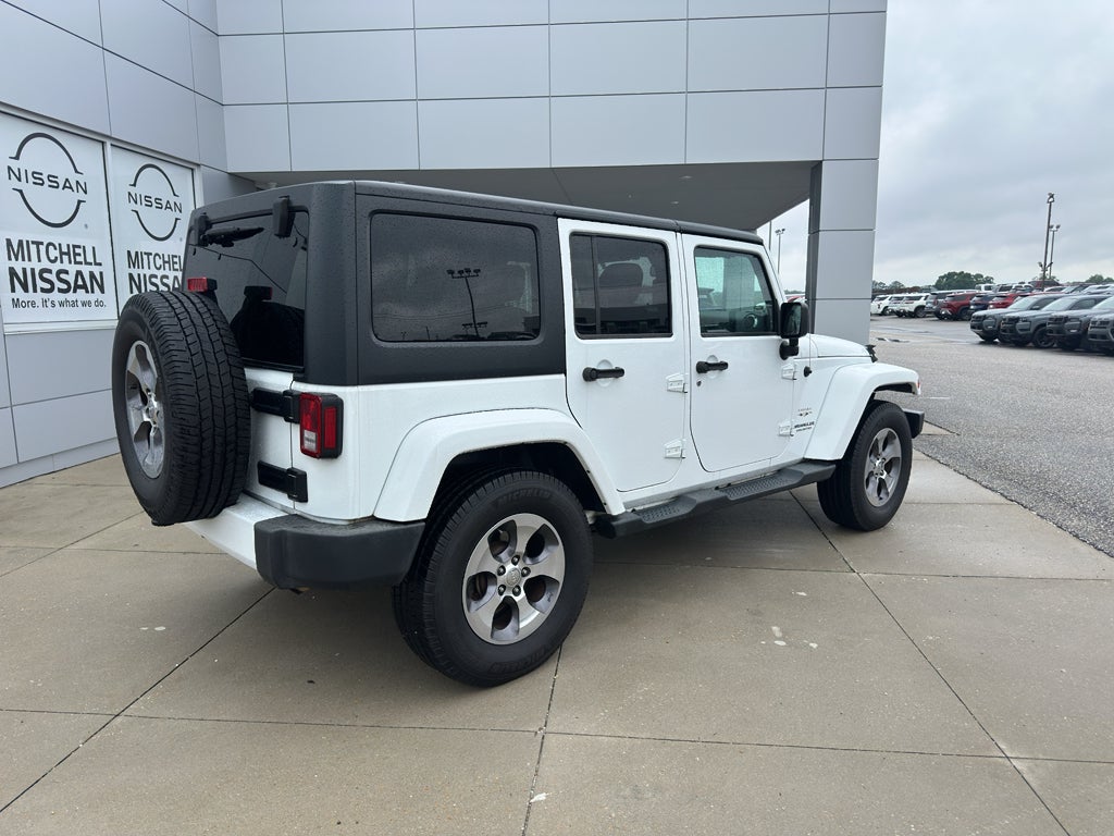 2016 Jeep Wrangler Sahara