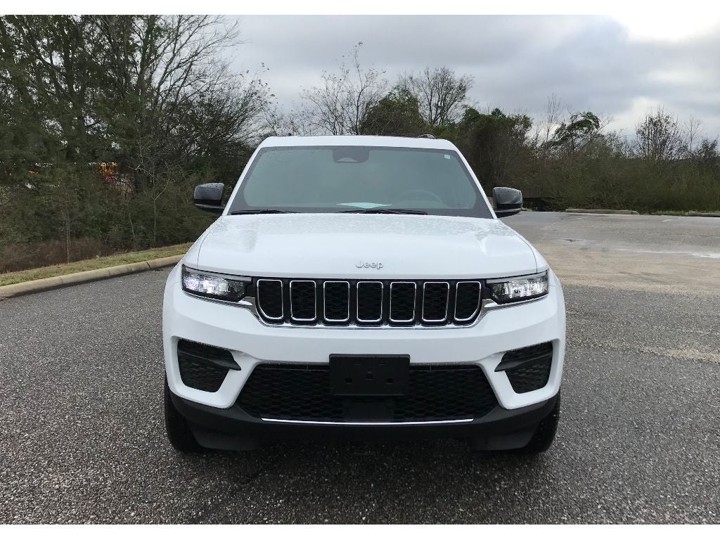 2024 Jeep Grand Cherokee Laredo X