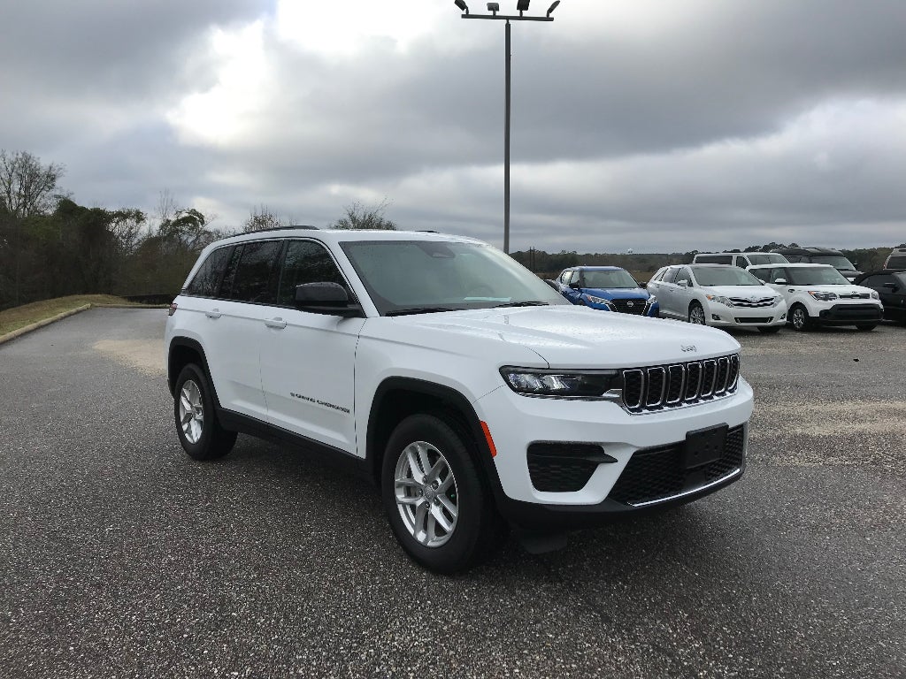 2024 Jeep Grand Cherokee Laredo X