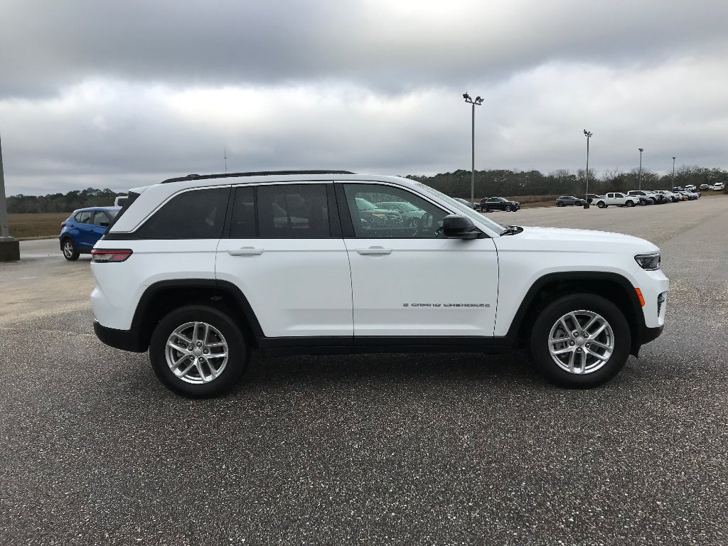 2024 Jeep Grand Cherokee Laredo X