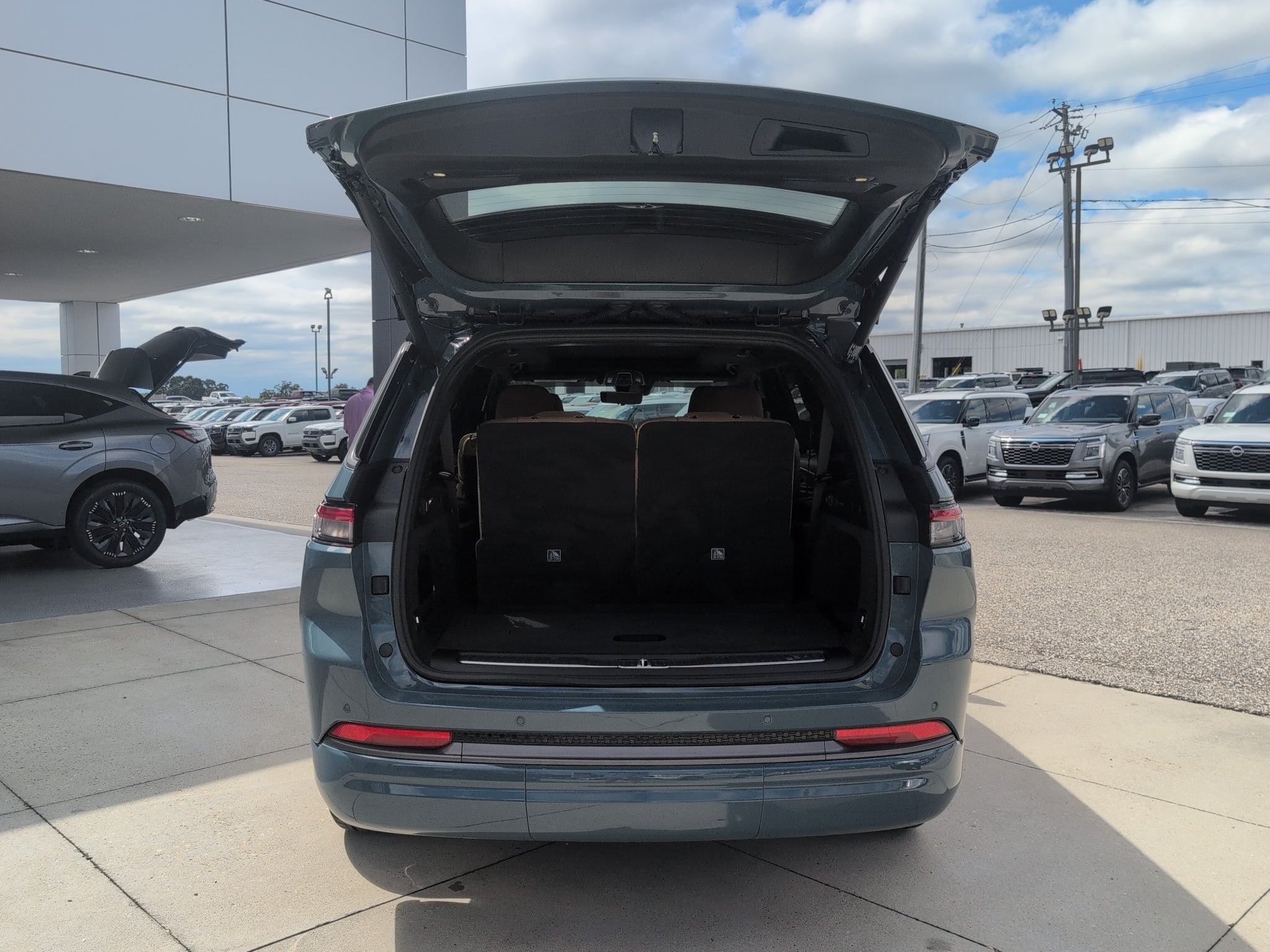 2026 Jeep Grand Cherokee L Summit