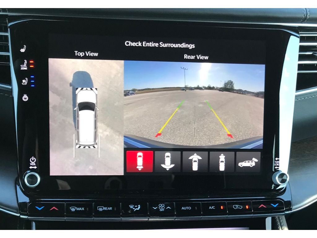 2023 Jeep Grand Wagoneer L Base