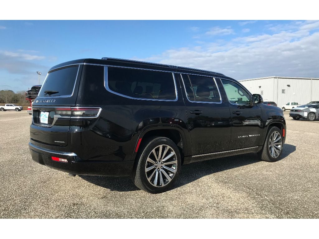 2023 Jeep Grand Wagoneer L Base