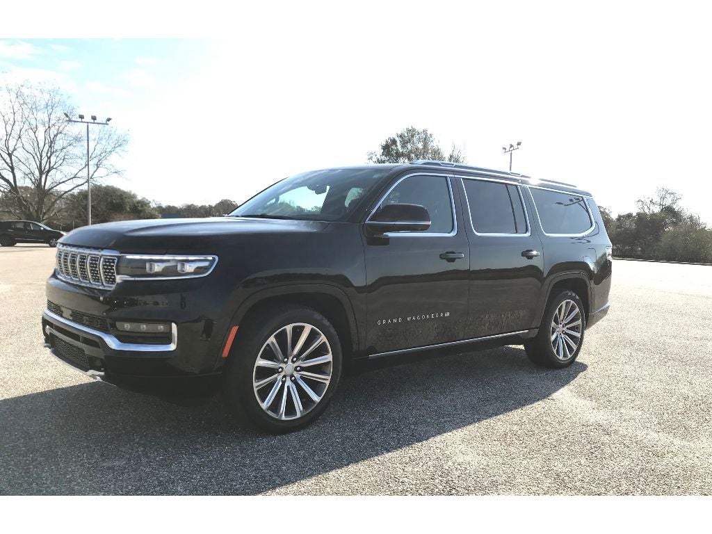 2023 Jeep Grand Wagoneer L Base