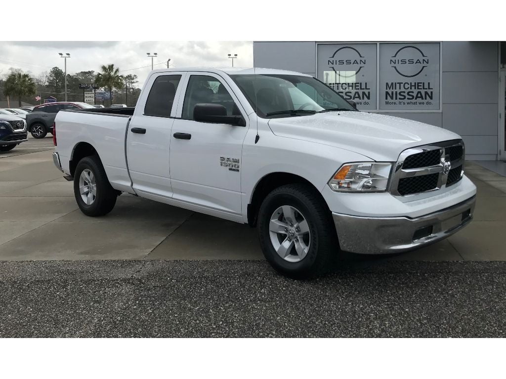 2024 RAM 1500 Classic SLT