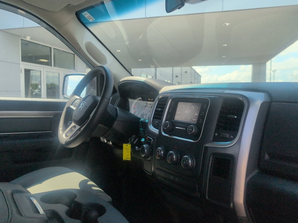 2021 RAM 1500 Classic SLT