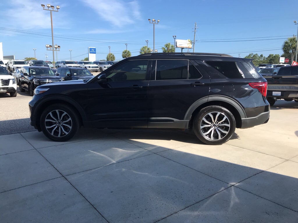 2021 Ford Explorer ST