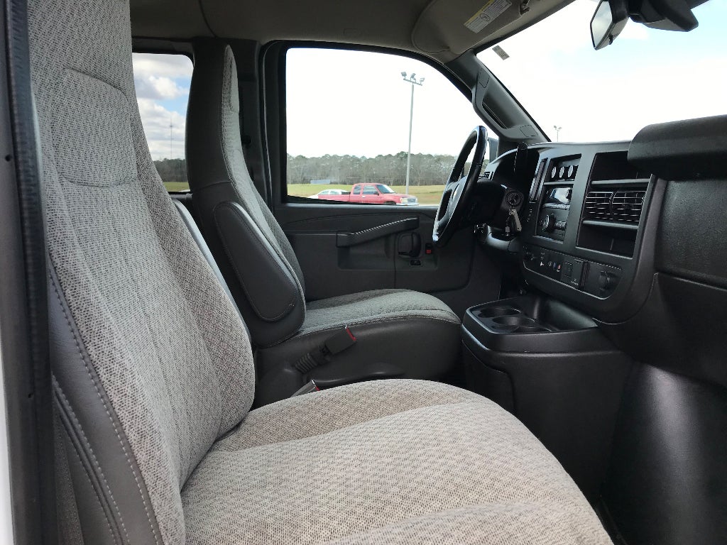 2021 Chevrolet Express LT