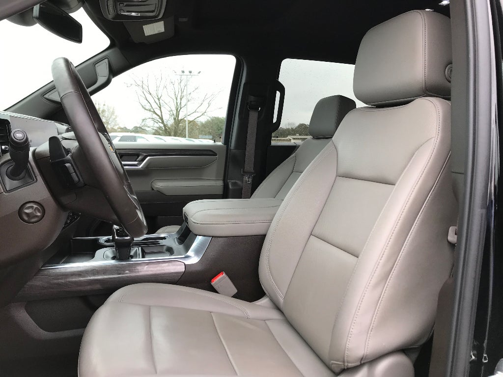 2024 Chevrolet Silverado LTZ