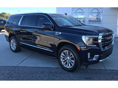 2022 GMC Yukon XL SLT