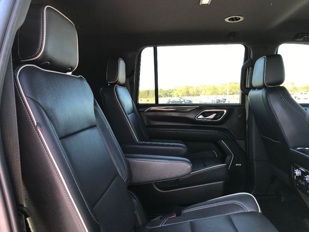2022 GMC Yukon XL SLT