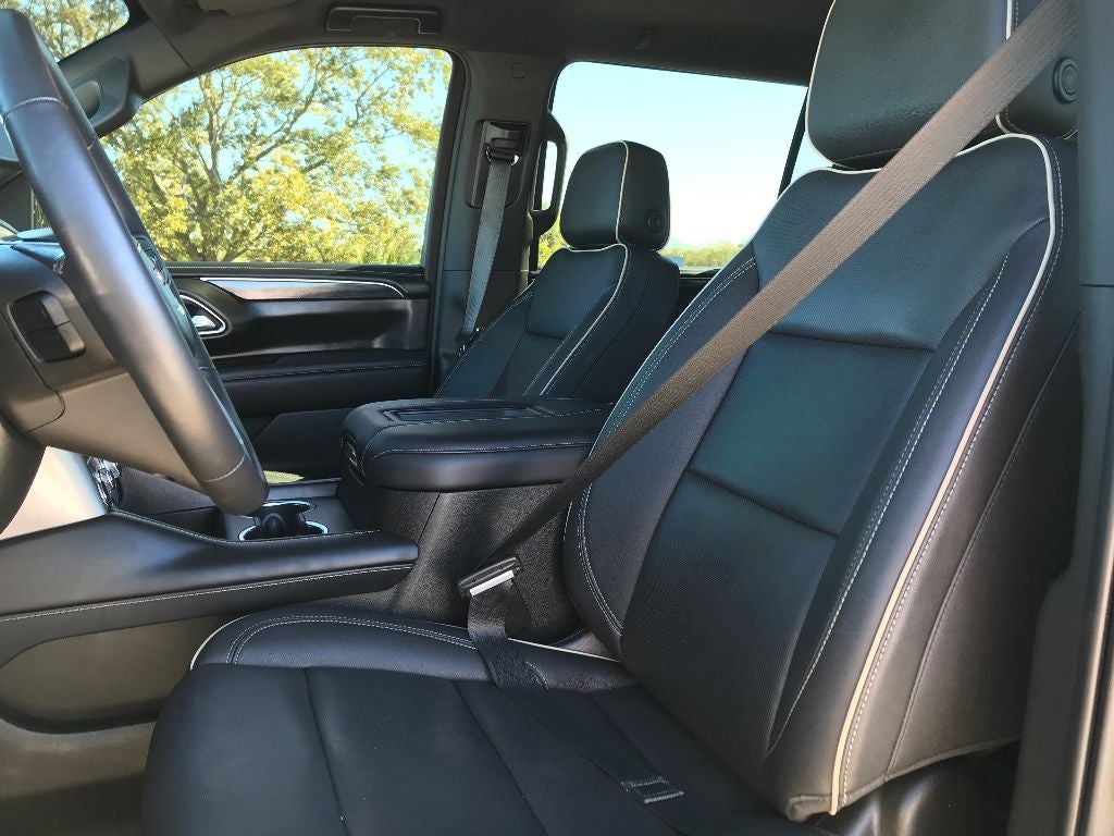 2022 GMC Yukon XL SLT