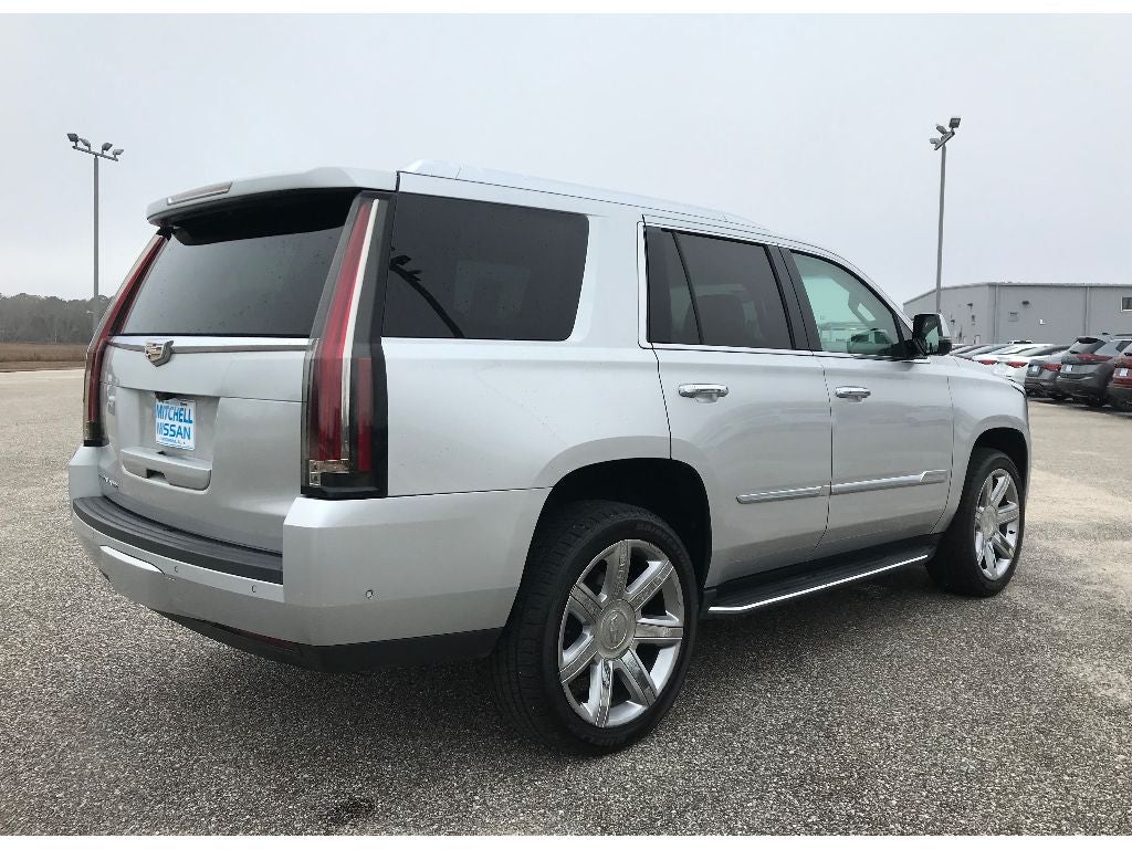 2020 Cadillac Escalade Luxury