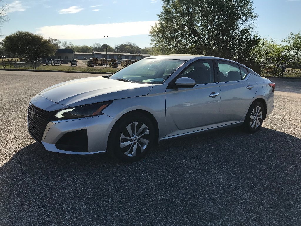 2023 Nissan Altima S