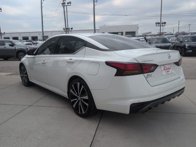 2022 Nissan Altima SR