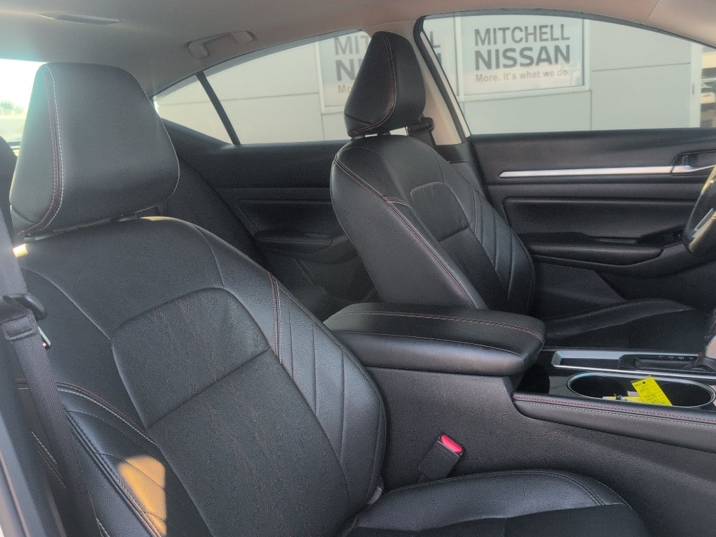 2024 Nissan Altima SR