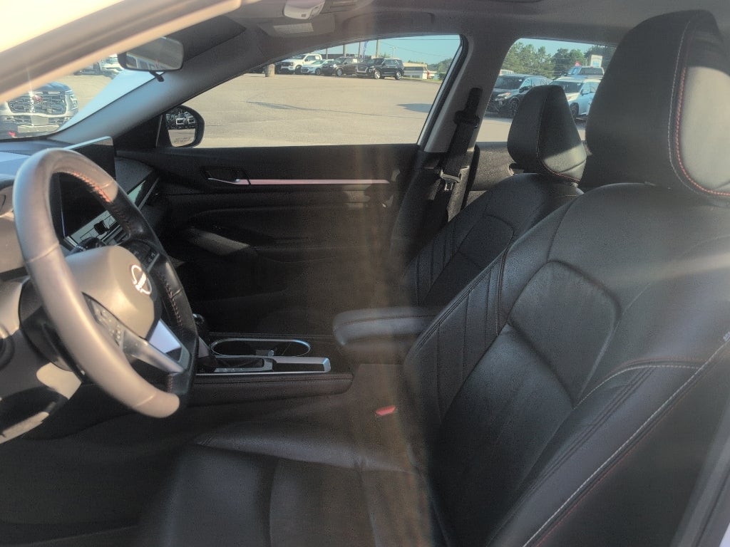2024 Nissan Altima SR