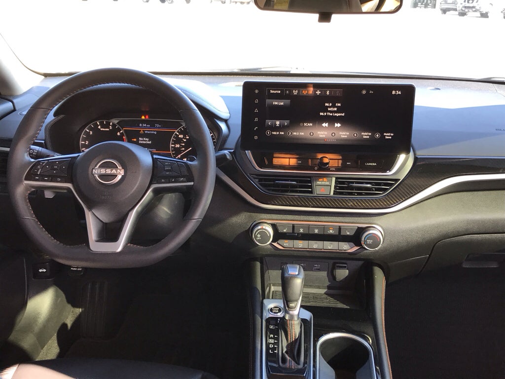 2024 Nissan Altima SR