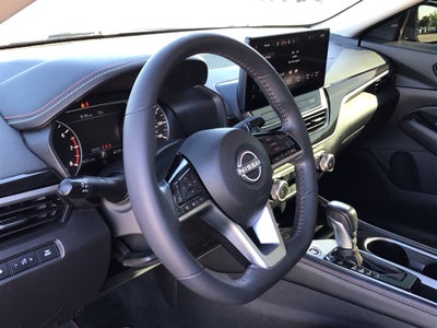 2024 Nissan Altima SR