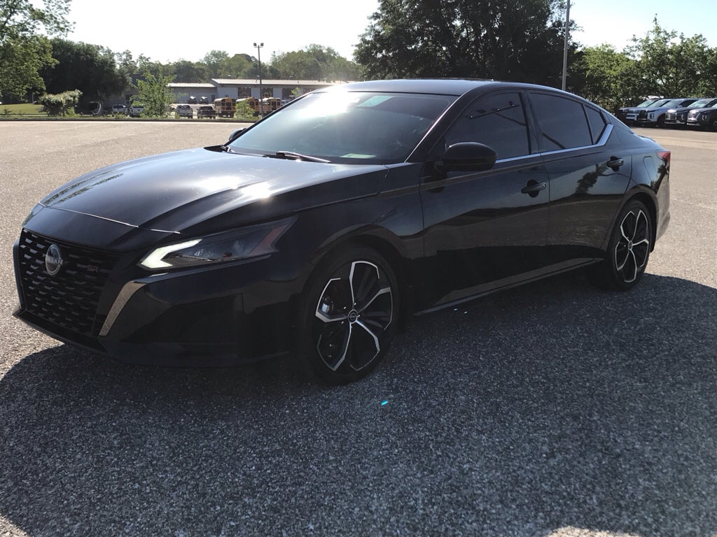 2024 Nissan Altima SR