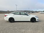 2022 Nissan Altima SR