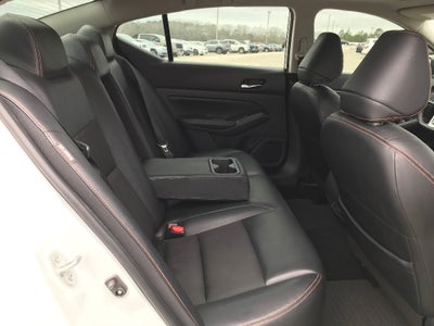 2022 Nissan Altima SR