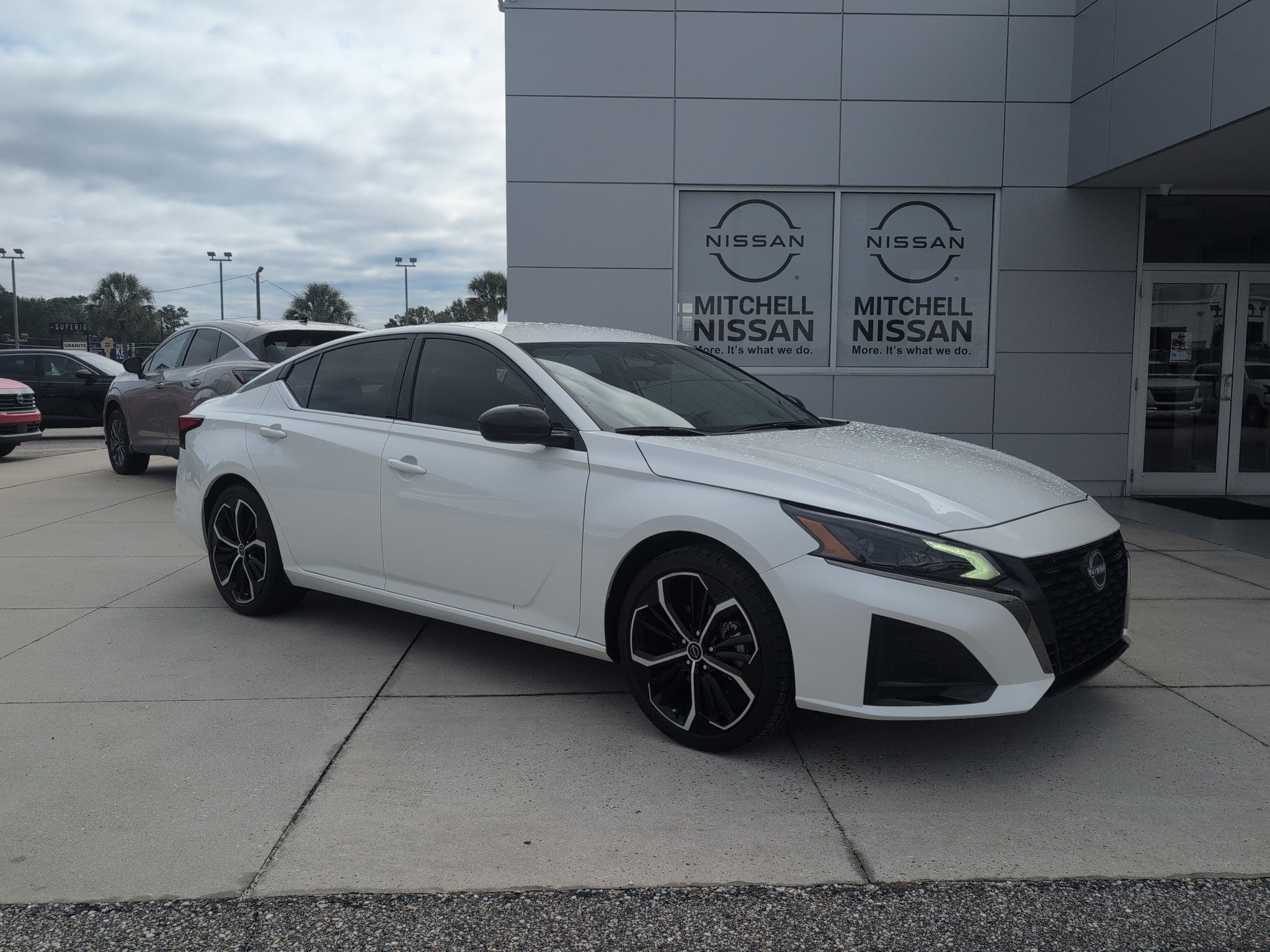 2024 Nissan Altima SR