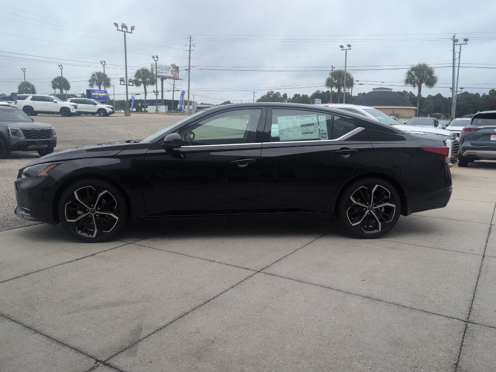 2026 Nissan Altima SR