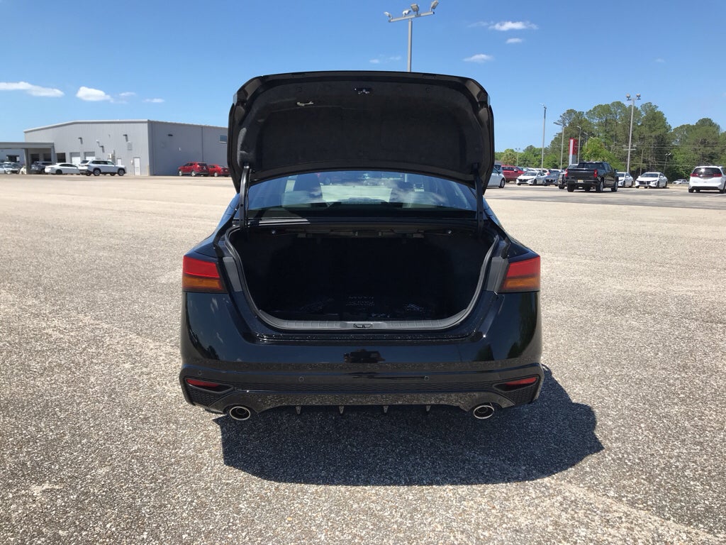 2026 Nissan Altima SR Midnight Edition®