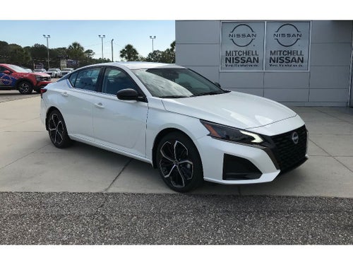 2025 Nissan Altima SR