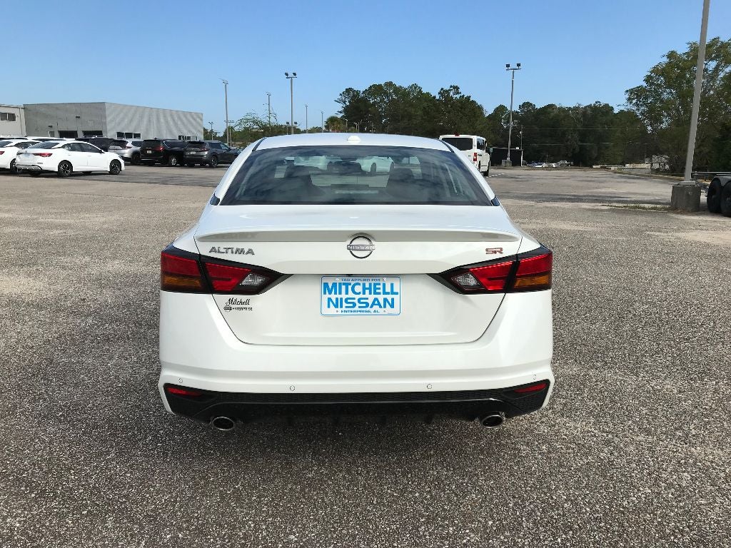 2025 Nissan Altima SR