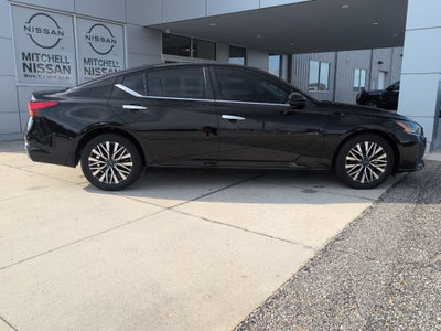 2023 Nissan Altima SV