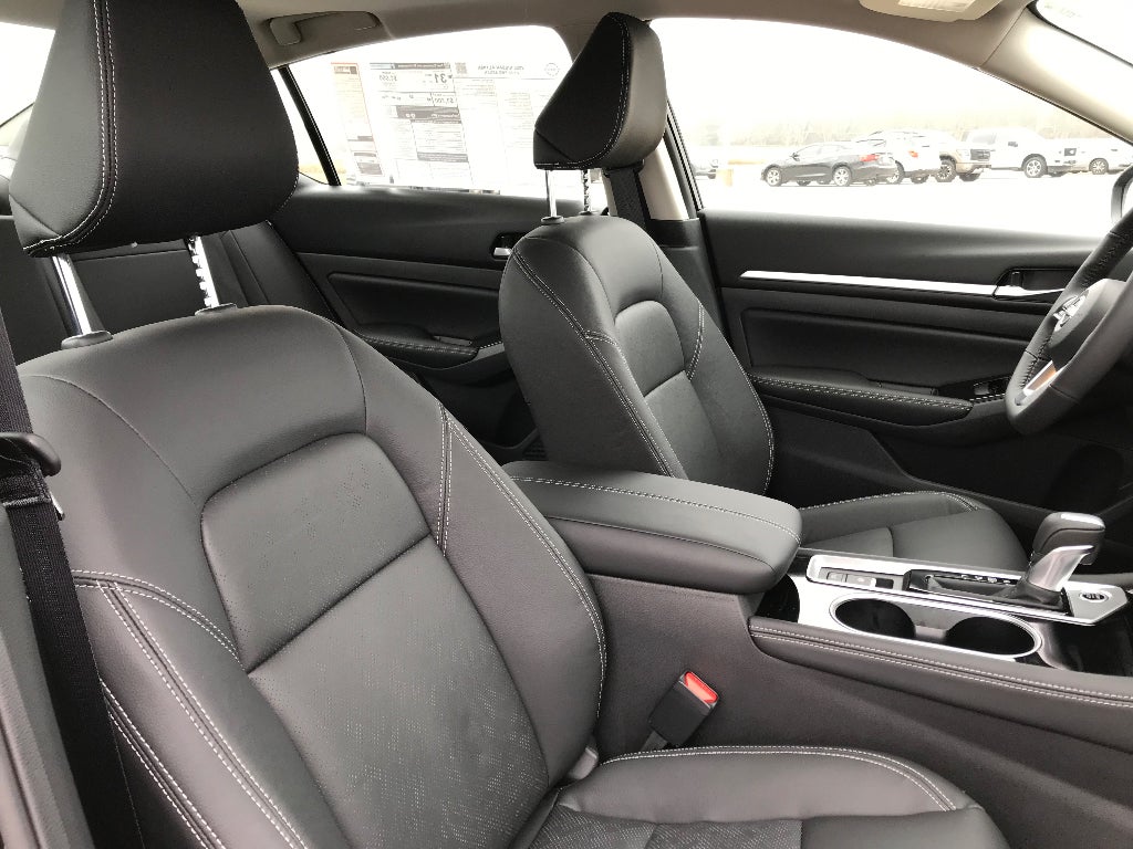 2025 Nissan Altima SL