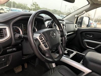 2018 Nissan Titan SV