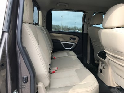 2017 Nissan Titan Crew Cab SV