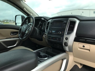 2017 Nissan Titan Crew Cab SV