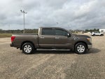 2017 Nissan Titan Crew Cab SV
