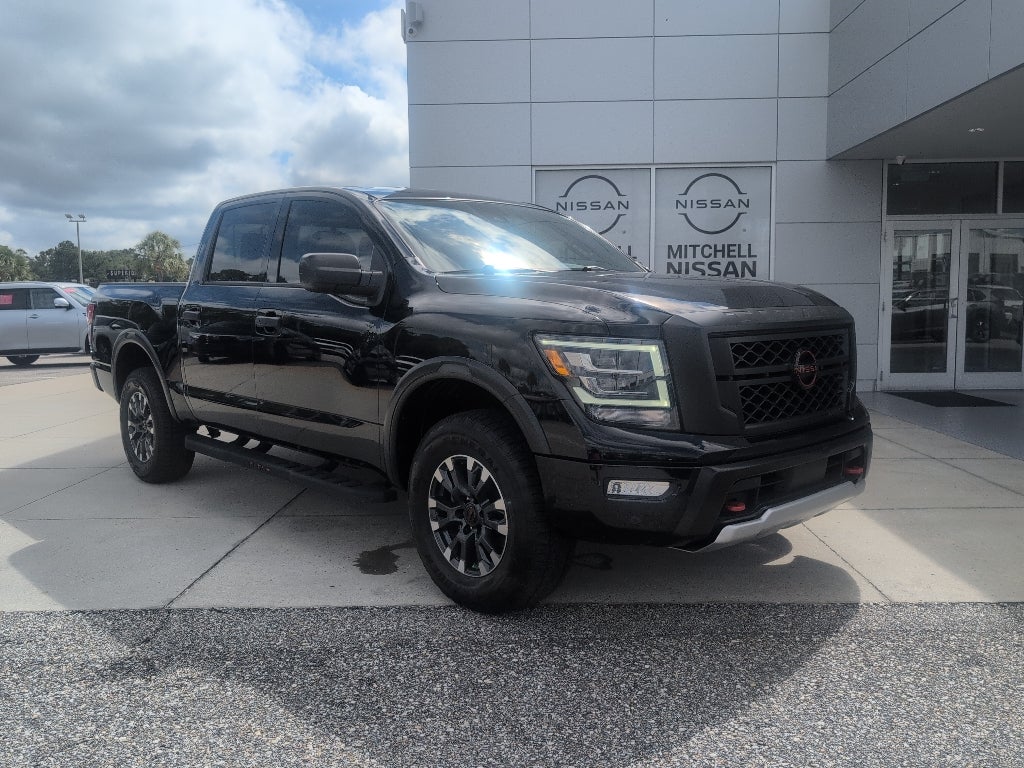 2024 Nissan Titan Crew Cab PRO-4X®