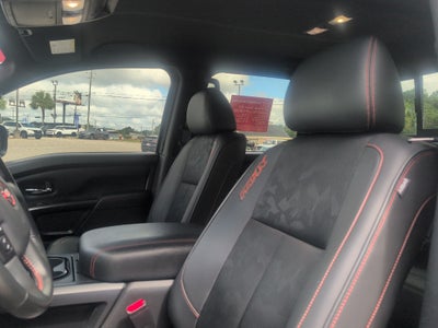 2024 Nissan Titan Crew Cab PRO-4X®